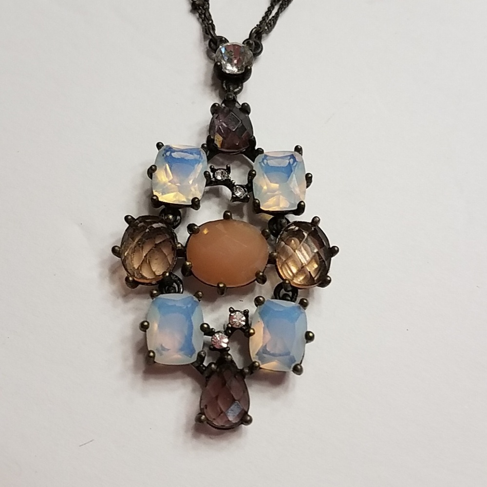 Necklace - Picture 2 of 2